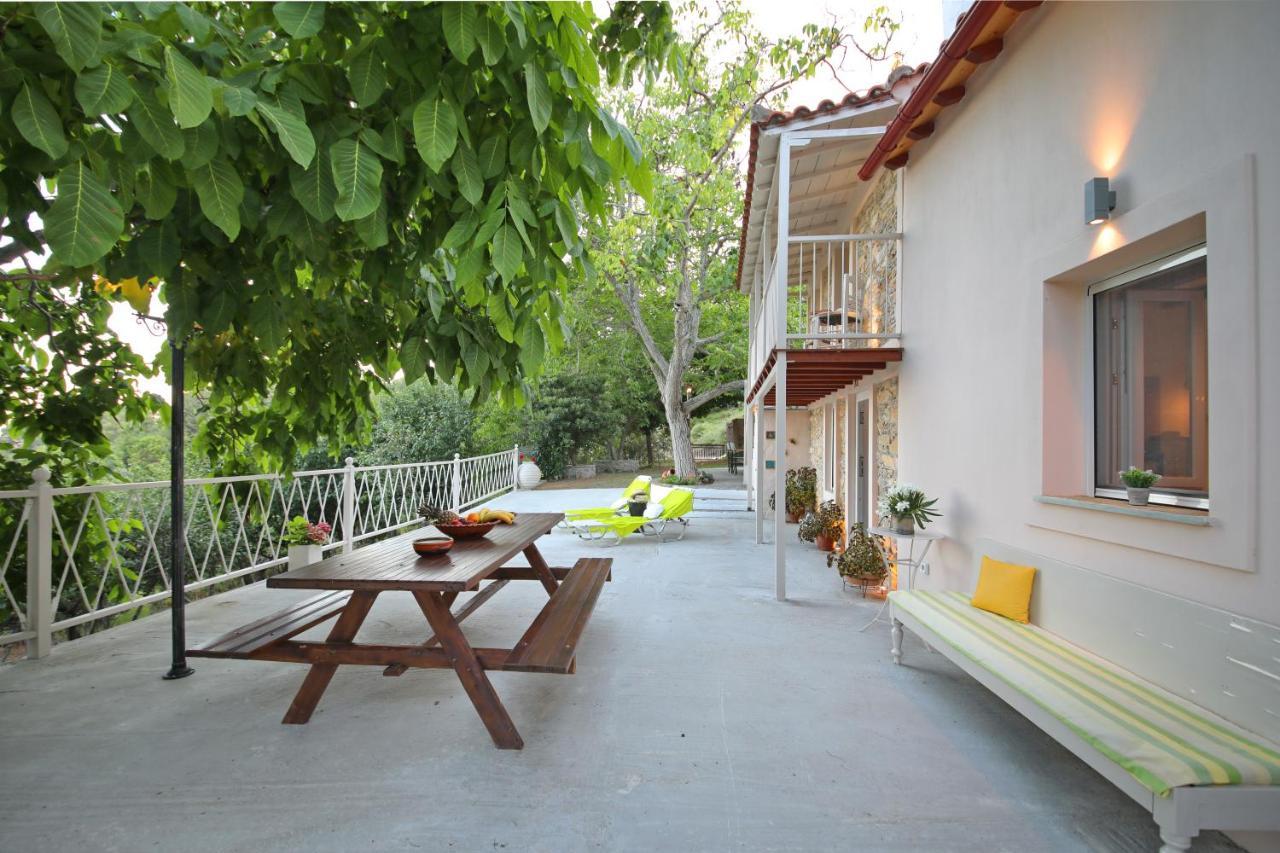 Pyrgos Country House Скопелос Екстериор снимка