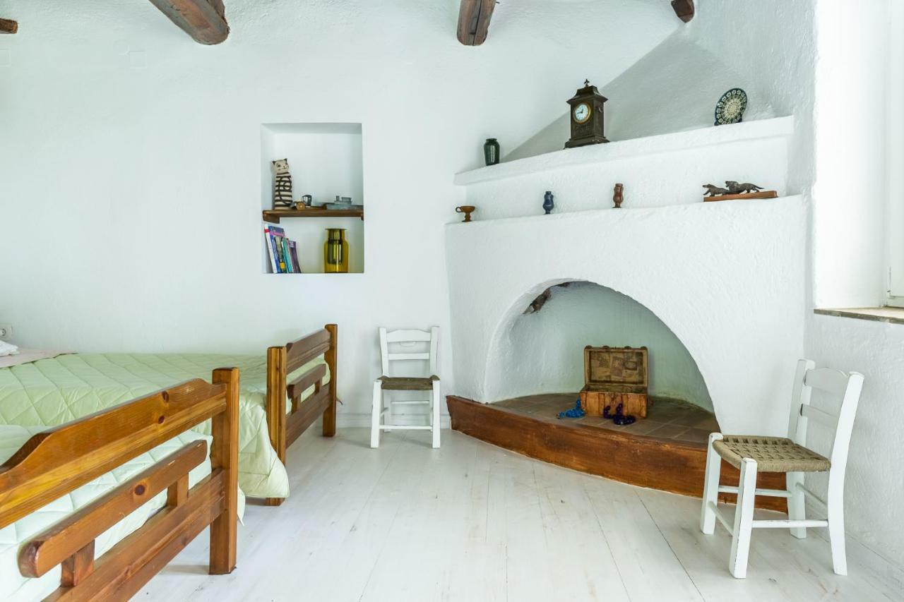 Pyrgos Country House Скопелос Екстериор снимка